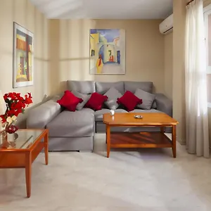 casa-alessandro.hotelsinnerja.org/